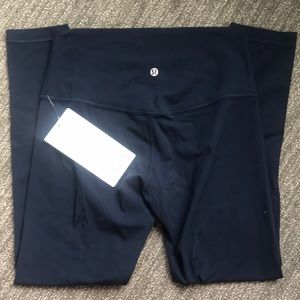 Brand New 25” Align Leggings